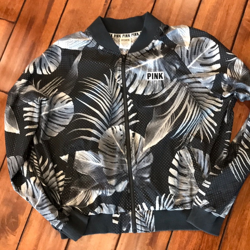 Victoria's Secret PINK zip-up black and white jacket with leaf print - Medium